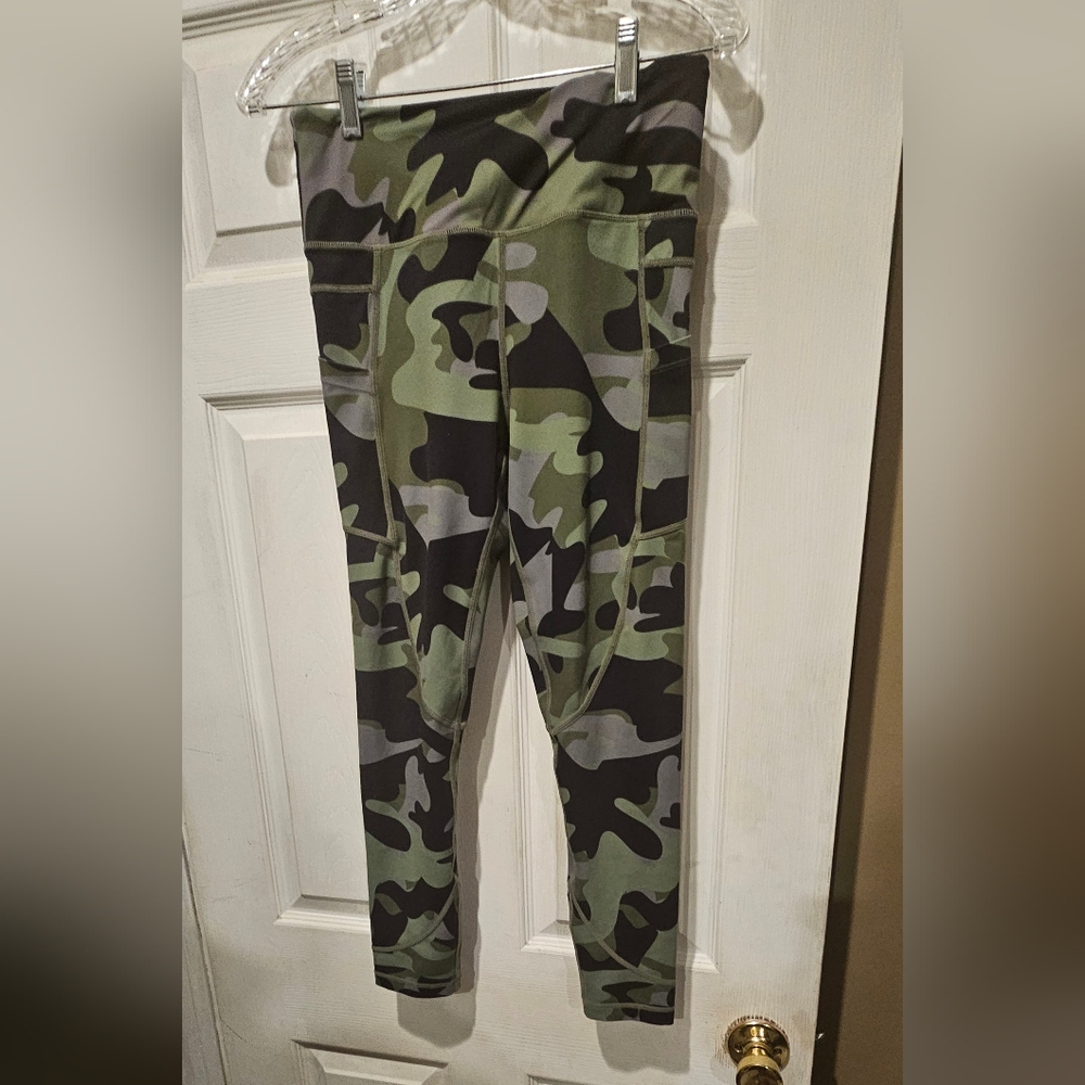 ZYIA LEGGINGS